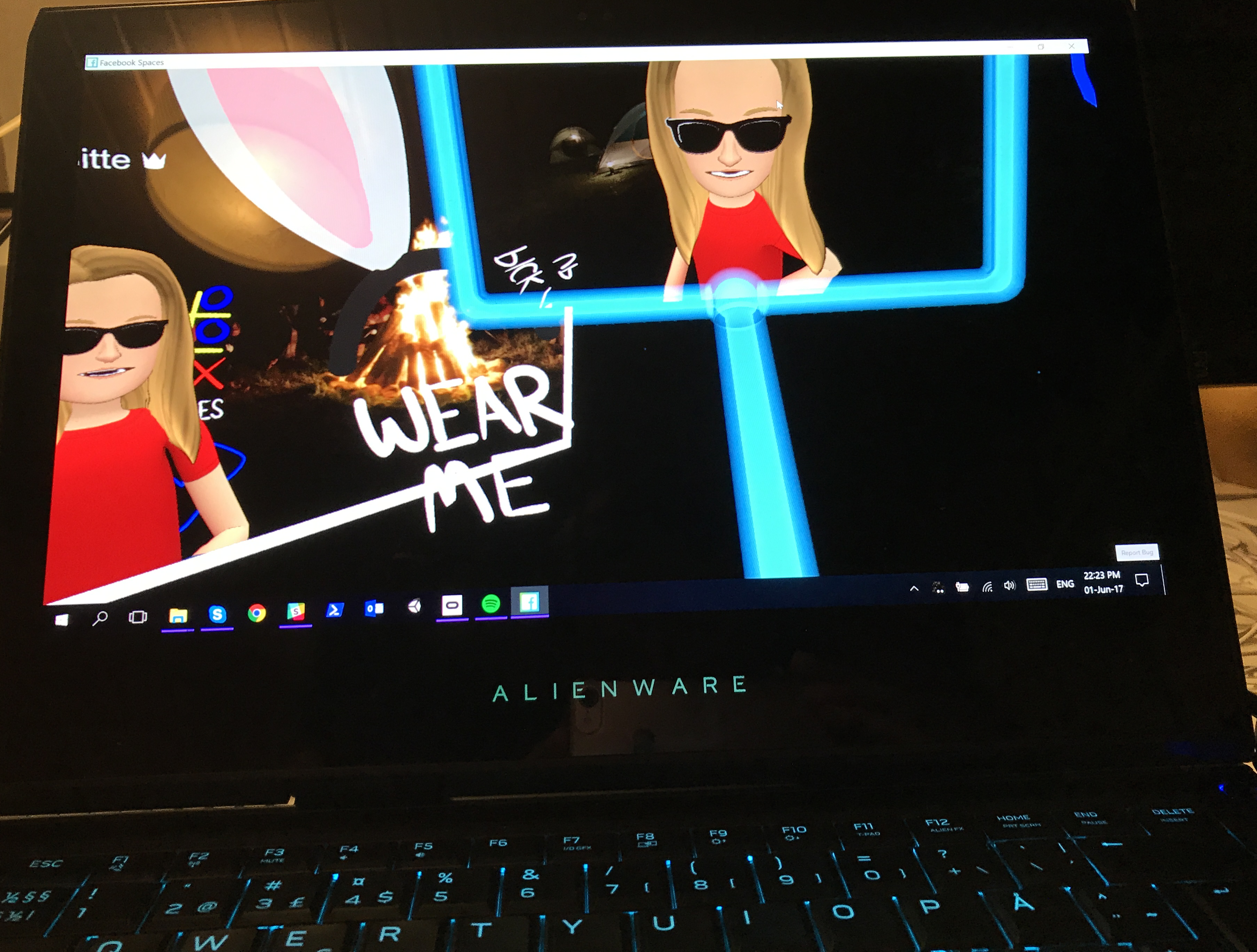 facebook spaces - Adease, Gitte som avatar